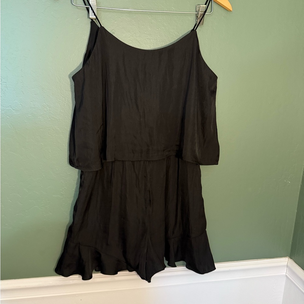 Versona Black Ruffle Hem Romper (S) NWOT